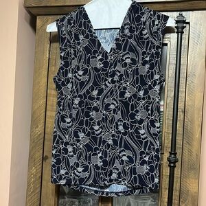 Women’s Blouse - Brand: Tommy Hilfiger - Size: Medium - Sleeveless